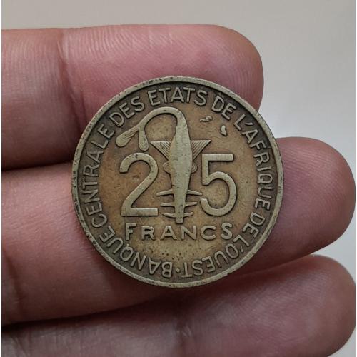 WESTERN AFRICA 1971 (BCEAO) * 25 FRANCS COIN * EXTRA FINE CONDITION * SAWFISH , ANTELOPE HEAD * Make Offer
